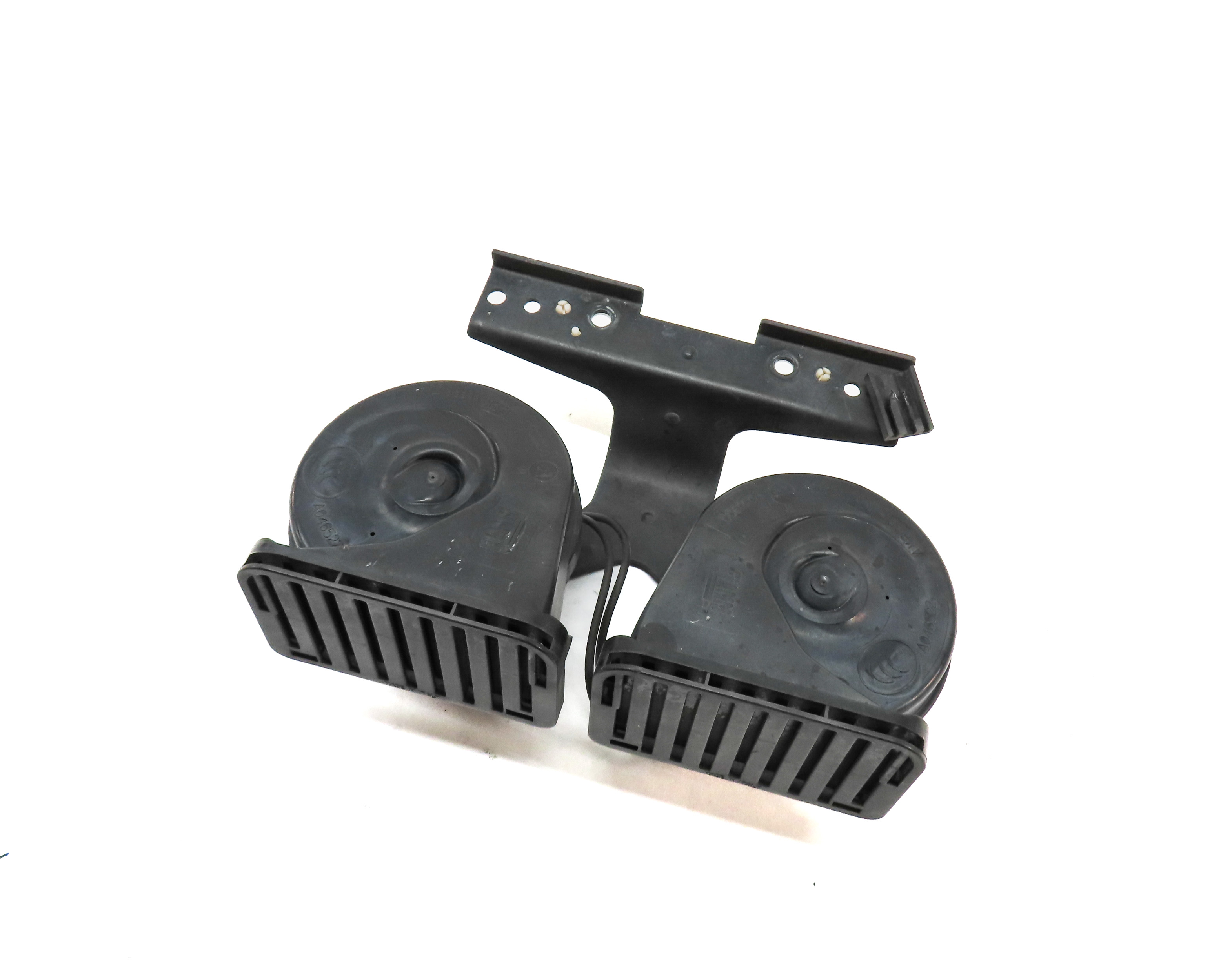 2010-2016 LR4 RANGE ROVER SPORT (L320) HIGH & LOW TONE SAFETY HORN SET-2 — exact item pictured